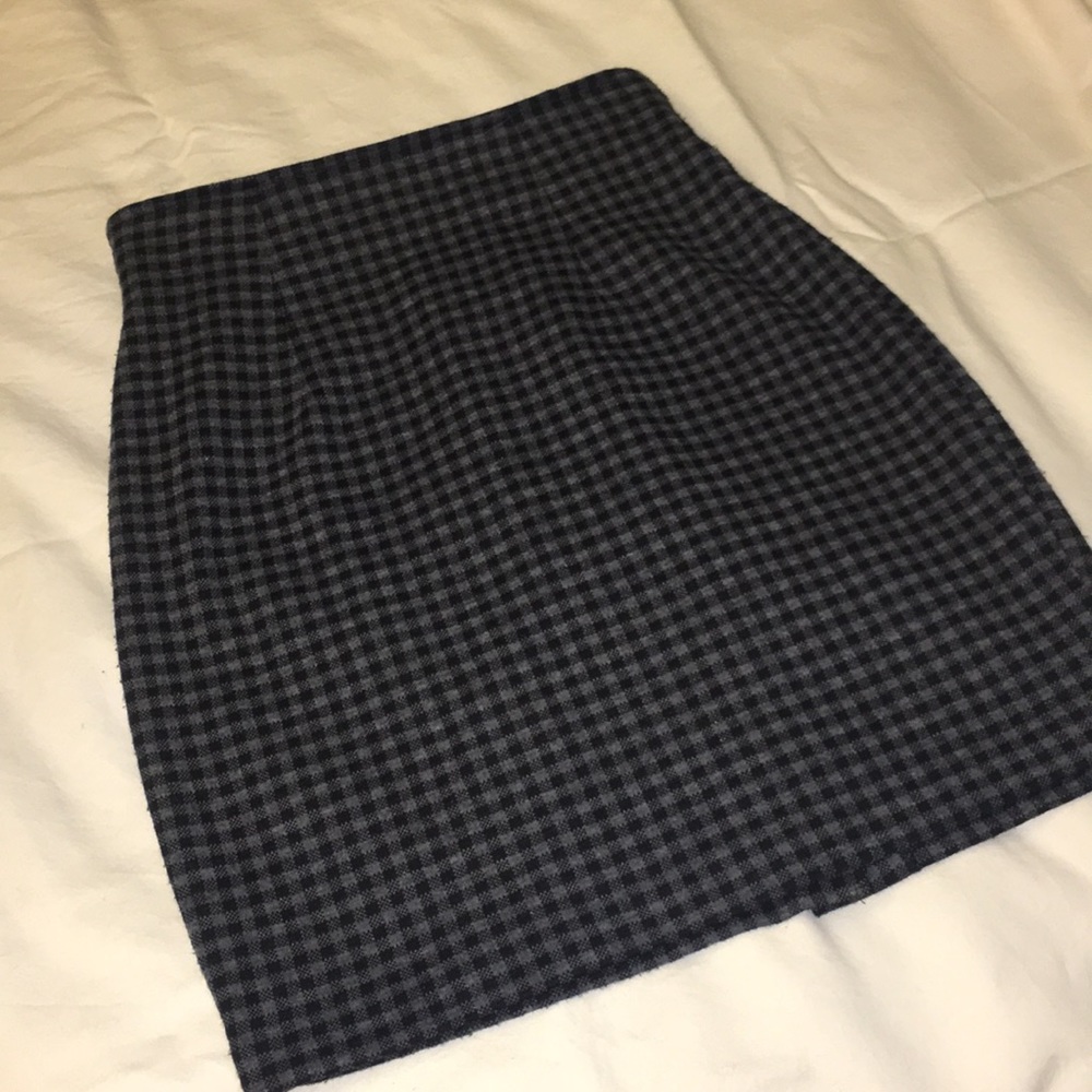 PLAID SKIRT!!